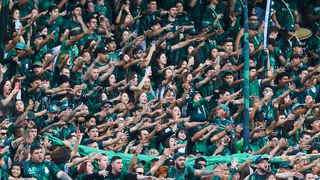 Coritiba tem mais público, mas fatura menos que o Athletico no 1º turno da Série B