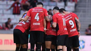 Meia revelado pelo Athletico tem acordo com rival da Série A para 2025; veja valores