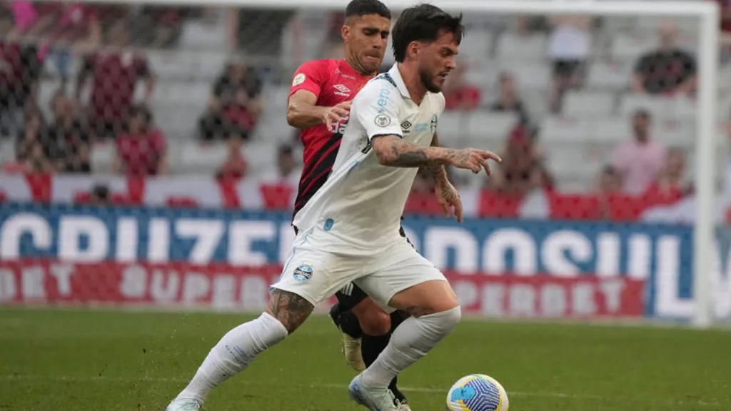 nathan-gremio-athletico