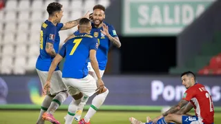 Brasil vence o Paraguai e se mantém líder e 100% nas Eliminatórias