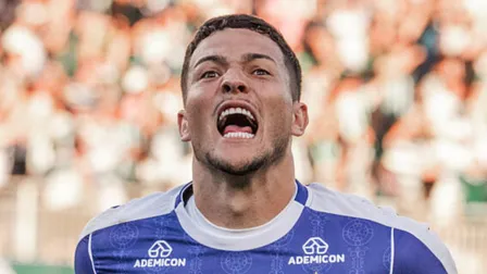 Destaque do Coritiba, goleiro Pedro Rangel entra em seleção do mês de abril