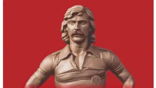 Estátua de Sicupira tem data para inauguração na praça do Athletico