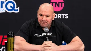 Dana White guarda coleção de cards rara avaliada em mais de R$ 5 milhões