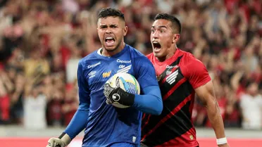 Mycael pega até pênalti. E o Athletico deve comemorar esse 1×1 com o Fluminense