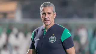Jorginho se despede do Coritiba e revela dívida de antiga diretoria