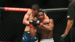 Lutador do UFC revela vício em drogas e álcool por cinco anos