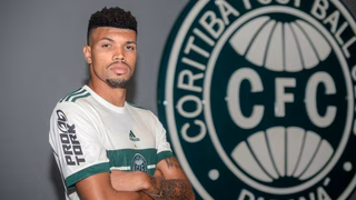 Vídeo da nova camisa chama Coritiba de “Curitiba” e revolta torcedores