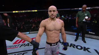Marlon Moraes sofre nocaute brutal de Rob Font no UFC Vegas 17