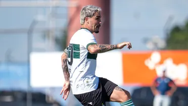 Coritiba tem escalação esquisita, não se encontra e só vence após falha bisonha