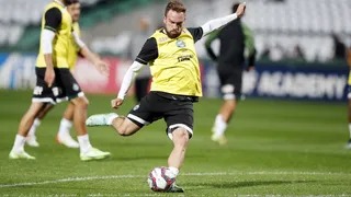 Coritiba perde volante e zagueiro para jogo contra o Cianorte