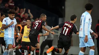 Athletico tenta eliminar Londrina pela quinta vez seguida no Paranaense