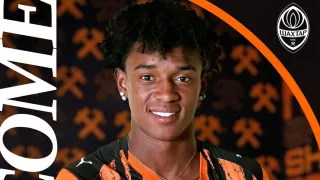 Shakhtar anuncia contratação de Bruninho, promessa do Athletico; veja detalhes