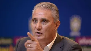 Tite descarta política, critica intervenção militar e elogia ação do MP e PF