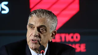 Petraglia revela nomes de bancos “gigantes” que procuraram o Athletico para investir na SAF