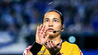 Edina faz história escalada para o Mundial. Mas para apitar jogos do Paranaense não serviu