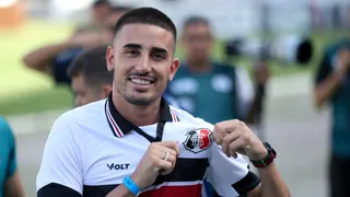 Ex-Coritiba ameaça influenciador nas redes sociais após provocação