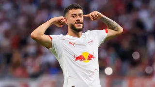 Ex-Athletico tem início artilheiro no Campeonato Alemão