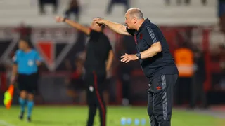 Felipão admite que sem Libertadores Athletico terá “muitos cortes” no orçamento