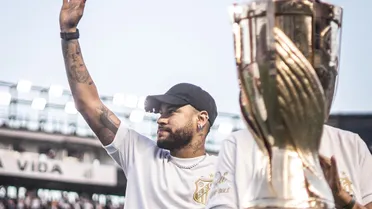 Santos e Neymar projetam juntos retorno do craque e preparação pra Copa