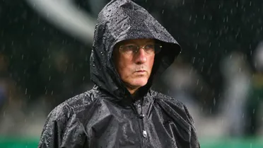 “Ninguém é mais macho que ninguém”: Odair detona postura do Coritiba no Atletiba