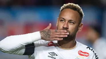 Neymar pode deixar o Santos após a Copa em transferência bombástica