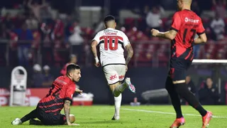 Athletico perde de virada para o São Paulo no primeiro jogo pós Turra e Felipão