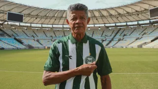 Coritiba tem retorno do verde escuro e associação explica cobrança à SAF