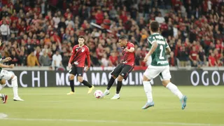 Com reservas, Athletico até sai na frente, mas Endrick conduz virada do Palmeiras