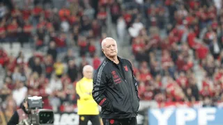 Felipão cita equilíbrio contra o Fla e defende estratégia: “Não está tudo errado, está muito bom”