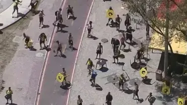Torcedores do Peñarol provocam confusão e entram em confronto com a PM no Rio
