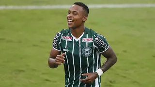 Coritiba aproveita “piás do Couto”, mas só um se firmou como titular