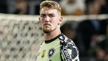 Ex-Athletico, Léo Linck tem proposta e deve deixar o Botafogo