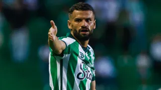 Dirigente do Juventude responde sobre proposta do Athletico por volante