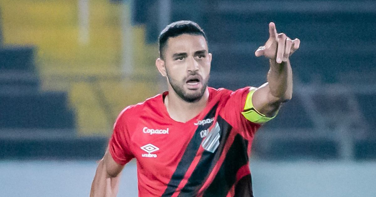 Medalhões assumem crise no Athletico: “Boca fechada e trabalhar mais”