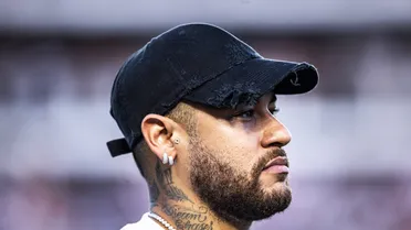 Neymar completa um ano sem jogar e coleciona polêmicas no período; relembre