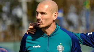 Coritiba enfrenta Vila Nova na Série B; veja as escalações