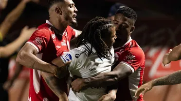 Jogo da Série B termina com prisão após injúria racial e agressão a presidente