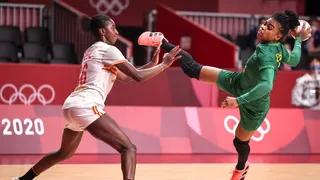 Brasil para em goleira espanhola e sofre primeira derrota no handebol feminino