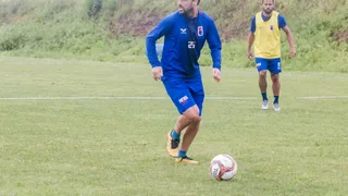 Maxi Rodríguez busca recomeço na carreira e aguarda estreia no Paraná