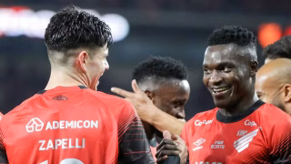 Zapelli e Viveros sobem em ranking histórico do Athletico