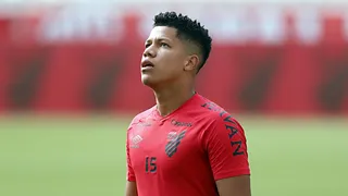 Athletico tem duas mudanças para encarar o Sport; veja time provável