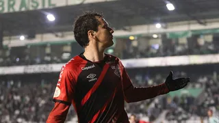 Pablo faz desabafo após briga de torcidas em Caxias: “Precisamos de paz”