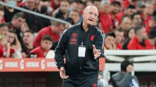 Só Felipão sabe o que é bom para o Athletico em La Plata