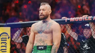 McGregor faz pedido inusitado após lesão no retorno ao UFC