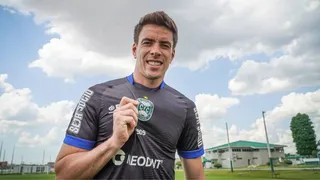 Goleiro Luan Polli assina contrato com o Coritiba até 2024