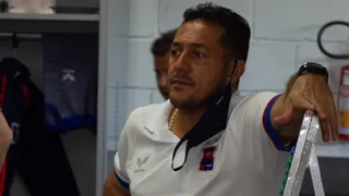 “Temos que melhorar total”, cobra Maurílio após derrota na estreia da Série C