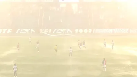 Temporal interrompe Paraná Clube x Foz do Iguaçu pela Copa Paraná, na Vila Capanema