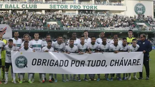 Coritiba presta homenagem a Chávare antes do Atletiba: “Obrigado por tudo”