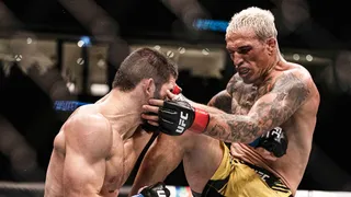 UFC: Lesão pode adiar possível revanche entre Charles do Bronx e Makhachev