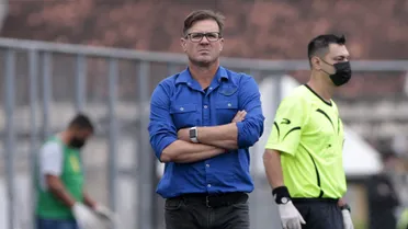 No primeiro trabalho como técnico, Marcão coloca prazo para “decolar” a carreira